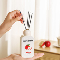 Op maat gemaakte 180ml rietdiffuser huisgeur met fruitige geuren Cantaloupe Lychee Perzik Appel aroma voor cadeauwinkels detailhandel OEM