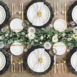 Platos de Plástico Irrompibles Plateados de 13 Pulgadas para Catering, Eventos y Decoraciones de Bodas, Venta al Por Mayor - Product Image 5