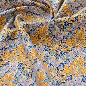 قماش قطني مطبوع بالزهور للنساء بالجملة مخصص ليبرتي تانا لون زهري - Product Image 3