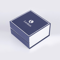 Prix de gros Boîte cadeau en papier fantaisie Emballage de bijoux Petite boîte magnétique recyclable Boîte de montre avec logo personnalisé Emballage de luxe