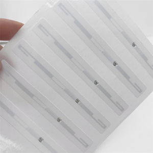 Etiqueta RFID Impermeable de Largo Alcance Getsmart 860-960MHz para Tarjetas de Visita y Pagos en Hoteles - Gestión de Activos Directa de Fábrica - Product Image 3