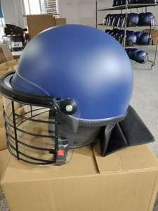 หน้ากากป้องกันใบหน้าแบบอเมริกัน หมวกกันกระแทกแบบมีตาข่าย ABS สำหรับการป้องกัน หมวกนิรภัยทางยุทธวิธี พร้อมตาข่ายเหล็ก - Product Image 1