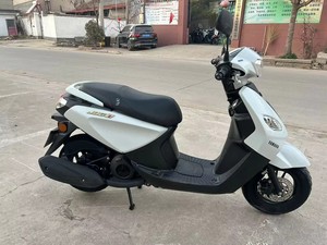 <span class=keywords><strong>Scooter</strong></span> d'occasion <span class=keywords><strong>Yamaha</strong></span> Jago <span class=keywords><strong>125cc</strong></span> à injection électronique avec accélérateur à pédale, haute efficacité énergétique et facile à utiliser - Product Image 4