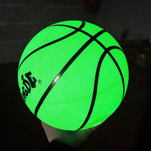 Pallone da <span class=keywords><strong>Basket</strong></span> Luminoso Personalizzato con LED, Brevettato, Tutto-in-Uno, con Valvola di Ricarica e Alta Aderenza - Product Image 5