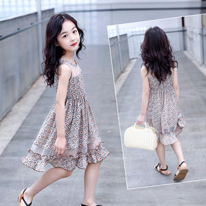 Vêtements pour bébés en gros, style coréen, robe sans manches en dentelle florale pour filles avec bretelles spaghetti, provenant d'un fournisseur chinois - Product Image 3