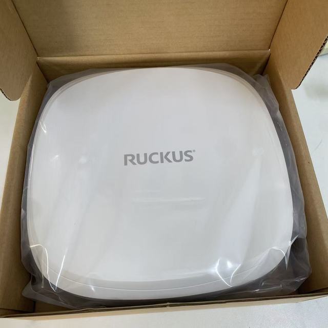 Original New Ruckus 901-R670-WW00 R670 Tri-Band WiFi 7 Indoor Wireless Access Point 9.34Gbps in Stock