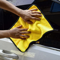 Serviettes de lavage de voiture super absorbantes serviettes en peluche épaisses pour le séchage des voitures chiffons de nettoyage de voiture en microfibre