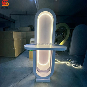 ฉากหลังโค้งสีขาวเรียบหรูทันสมัยพร้อมไฟ LED ส่องสว่าง ชุดโต๊ะเค้กและของหวาน สำหรับตกแต่งงานเลี้ยงต้อนรับ - Product Image 2