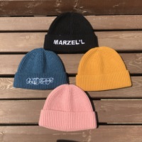 Gros Diverses Couleurs Grand Bonnet Élastique pour Enfants Hiver Chaud Bonnet pour Enfants Camouflage Dessin Animé Arcs Motifs