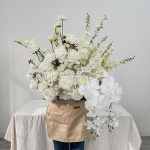 Arrangements de fleurs artificielles en soie personnalisés DKB pour mariages, Noël, Halloween - Décoration intérieure/extérieure écologique, couleurs personnalisées - Product Image 6