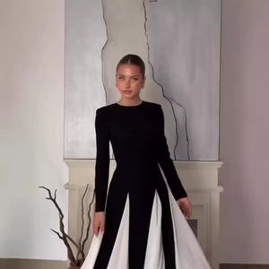 Nouvelle Collection : Robes Longues Élégantes pour Femme – Idéales pour Soirées, Cérémonies et Mariages – Robe Ajustée à Couleurs Contrastées et Détails Épissés - Product Image 4