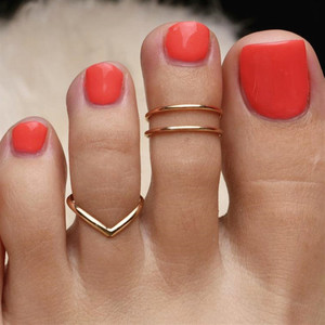 Anillos ajustables de acero inoxidable chapados en oro de 18 quilates con diseño de flecha geométrica hueca de doble capa, joyería moderna para mujer - Product Image 5