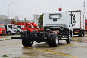 Chất lượng tốt nhất 4x2 5995x2200x2360mm Kích thước 3308mm chiều dài cơ sở Dung lượng pin 81.14kmh 115kw khung gầm xe tải chở hàng điện - Product Image 6