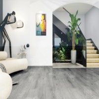 Revêtement de sol en vinyle SPC à prix d'usine, planches en plastique composite auto-adhésives pour la maison et l'hôtellerie
