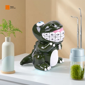 Escultura de Dinosaurio Verde Pintada a Mano en Resina Dental de Poliresina, Popular y Divertida, para Niños y Niñas - Product Image 1