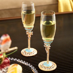 Vente en gros RORO flûtes à <span class=keywords><strong>champagne</strong></span> en cristal de mariage avec couleurs bleu rose blanc pour option pour fête de mariage <span class=keywords><strong>ou</strong></span> cadeau 2 pièces/ensemble - Product Image 4