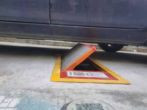 ระบบล็อคที่จอดรถอัจฉริยะ 4G แบบบางเฉียบ เทคโนโลยีขั้นสูง พร้อมเซ็นเซอร์อัจฉริยะ ระบบล็อคที่จอดรถอัตโนมัติ สำหรับขาย - Product Image 2