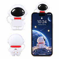 Mini figurine d'astronaute mignonne, homme de l'espace grimpeur, figurine décorative pour voiture, téléphone, ordinateur portable, moniteur, mini figurines décoratives