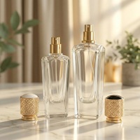 Flacon de parfum rectangulaire de luxe YMP 50 ml en verre avec pulvérisateur à pompe, finition mate dépolie, gravure et sérigraphie, prêt pour les parfums