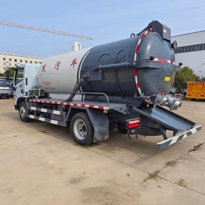 Good price 6000L dongfeng RHD Vacuum Suction Tank Truck 6 tyres vacuum pump tanker new China sewage suction truck price - Product Image 1