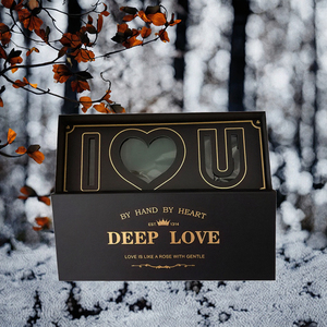 INUNION Scatola Regalo a Forma di Lettera 'I Love U' in Cartone Ondulato con Schiuma Floreale, Foglia d'Oro per la Festa della Mamma, Materiali Riciclati Ecologici - Product Image 3