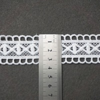 Usine Crochet Floral Couture Daisy Polyester Soie Petite Marguerite Soluble Dans L'eau Dentelle Garniture pour Robe De Mariée Vêtements