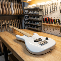 Ready HOT SELLING ST Style Maple Neck Electric Guitar for Kids 30 Inch Solid Wood Top & Back/Sides 22 Frets Beginner Friendly