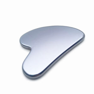 Outil de massage facial GuaSha en térahertz fait main de qualité supérieure, en quartz rose naturel et pierre de térahertz thérapeutique - Product Image 1