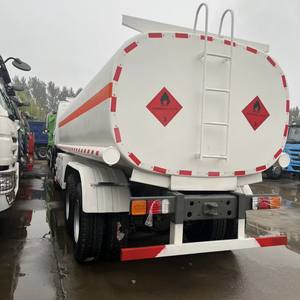 Exportación a Asia Central y África: Camión Cisterna HOWO de 371 CV para Transporte de Gasolina y Diésel, Vehículo de Repostaje Móvil de 20 m³ - Product Image 3