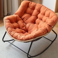 Fauteuil à bascule scandinave