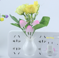 Veilleuse Champignon Mignonne à Prise EU&US, Lumière de Nuit LED Décorative Fleur Rose pour Chambre