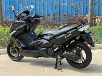 Scooter Maxi Premium Yamaha Tmax500 à Refroidissement Liquide, Moteur Bicylindre Parallèle pour les Voyages Longue Distance et les Déplacements Quotidiens