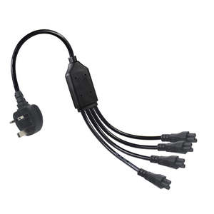 UK Cordon d'alimentation Y Splitter Câble adaptateur 3 broches 10a Fused Plug to 4 * C5 Clover Leaf Connector, 1.8m de long - Product Image 1