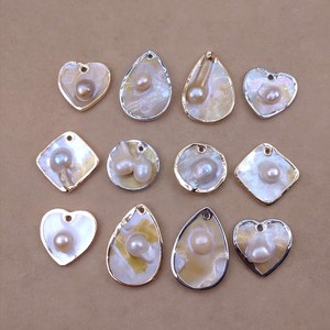 Natural freeform white shell fashion jewelry oyster pearl shell charms ciondolo a goccia a cuore per la creazione di collane di gioielli - Product Image 5