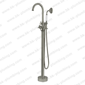 Robinet <span class=keywords><strong>de</strong></span> baignoire sur pied <span class=keywords><strong>de</strong></span> style européen avec <span class=keywords><strong>mitigeur</strong></span> <span class=keywords><strong>de</strong></span> douche et douchette - Product Image 4