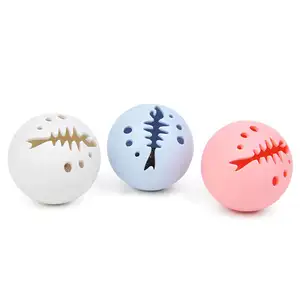 Wholesale Pet Catnip Ball Toys For Cat Squeaky With Bell Interactive Cat Toy Ball