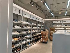 Giảm Giá Cửa Hàng Lớn Kệ Tùy Biến Giày Thể Thao Hiển Thị Đứng Ngoài Trời Nguồn Cung Cấp Kệ Giày Túi Hiển Thị Đứng - Product Image 3