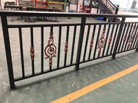 Panneaux de clôture de sécurité en aluminium de haute qualité de 6 pieds, style moderne, design anti-escalade, imperméables, écologiques, pour villa, balcon extérieur