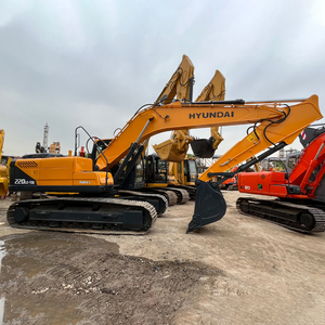 Excavadora de cadenas Hyundai 220LC-9S amarilla, equipo de construcción hidráulico de alta resistencia, capacidad de cazo de 1.2m, 107kW, alta capacidad de excavación - Product Image 3