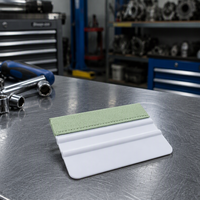 Raclette en vinyle bleu à prix d'usine 7,3*10CM, raclette souple en plastique et feutre pour impression de film de transfert sur écran de voiture