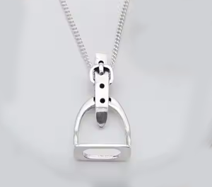 Collar de Buena <span class=keywords><strong>Suerte</strong></span> con Caballo, Herradura, Freno, Estribo y Bocado en Plata de Ley 925, Joyería Ecuestre - Product Image 3