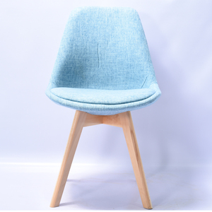 Échantillon gratuit de meubles scandinaves d'occasion à vendre <span class=keywords><strong>chaise</strong></span> de salle à manger en plastique siège pieds en bois <span class=keywords><strong>tulipe</strong></span> en plastique - Product Image 1