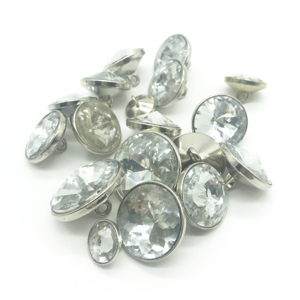 Bán Buôn Nút Acrylic Pha Lê Trang Trí Cho Hàng May Mặc Và Ghế Sofa - Product Image 4