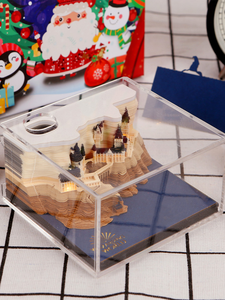 Cadeau de Noël Château Magique de <span class=keywords><strong>Harry</strong></span> <span class=keywords><strong>Potter</strong></span> Construction Tridimensionnelle Bloc-notes 3D Décoration de Bureau Décoration Artisanat en Papier - Product Image 3