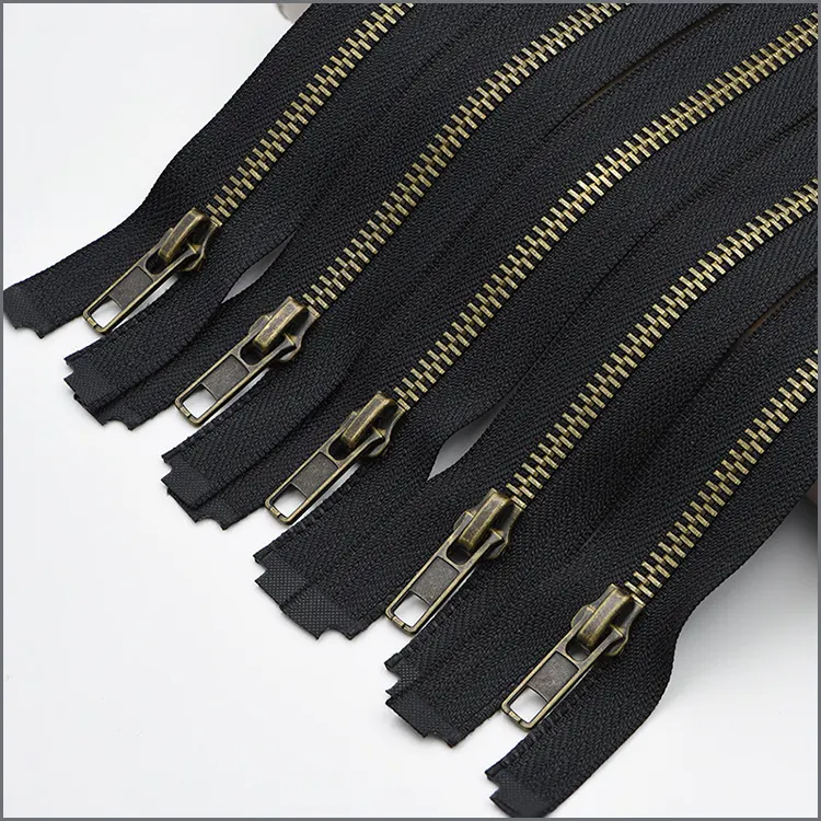 #5 Metal Zipper Finished Zipper Metal Garment Accessory Zipper Shiny Gold Garment Bag Jeans Corn Teeth Teeth Run Smoothly Brass