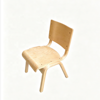 Chaise pour enfants en bois massif Montessori pour la maternelle et la petite enfance, mobilier de classe de la maternelle, provenant du Shandong