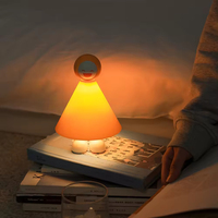 Petite lampe de camping LED rechargeable par USB, portable, style Little Rainman Anime, ambiance lumineuse chaude pour la décoration de chambre