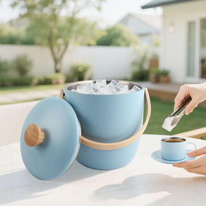 Cubo de Hielo de Acero Inoxidable con Asa de Madera - Product Image 1