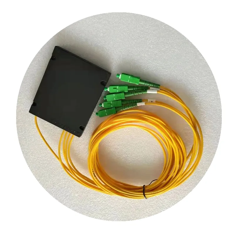 4 vie splitter fibra ottica 1x4 ABS box Plc Splitter 3.0mm 2.0mm 0.9mm con connettori SC/APC
