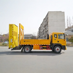China Dongfeng 4x2 Highway Crash Attenuator Truck Anti Collision Buffer LED Warning Light Manual Transmission - Product Image 6
